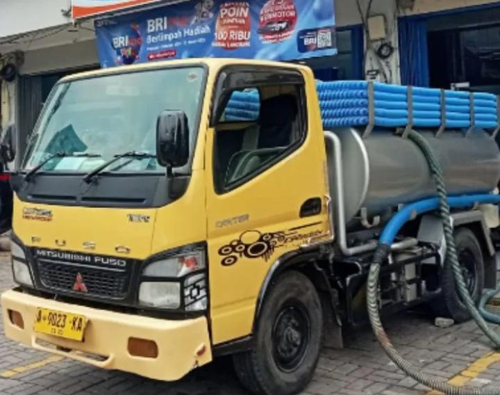 sedot wc kawasan industri gresik