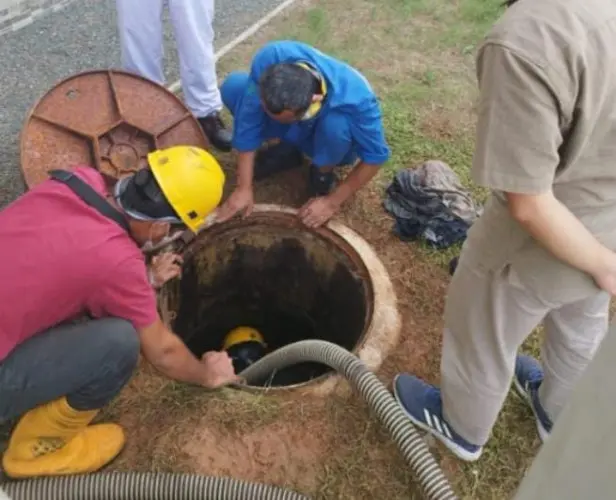 Sedot WC kawasanindustrigresik Murah kawasan industri gresik